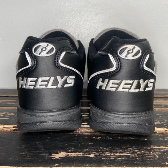 Heelys Wheeled Shoes Youth 5 Propel Skate Kids Sneakers Black White Gray Caps - Picture 13 of 16